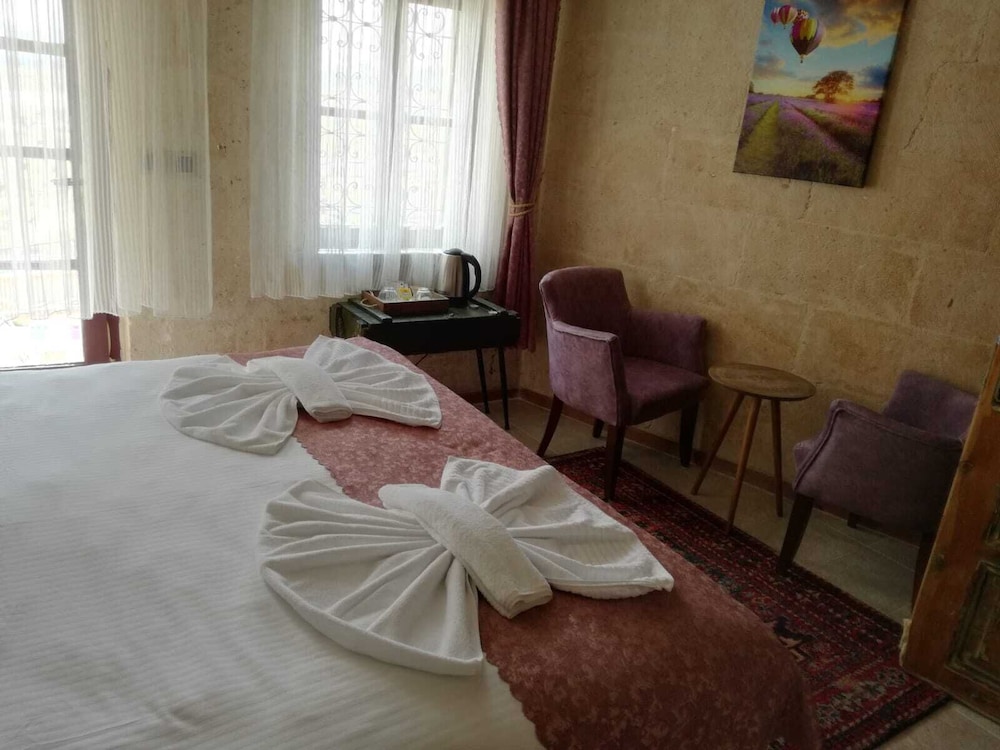 Cronos Cappadocia Cave Hotel Rezervasyon