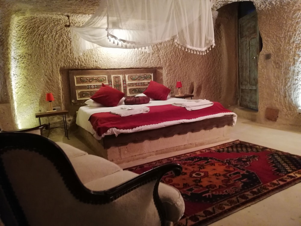 Cronos Cappadocia Cave Hotel Rezervasyon