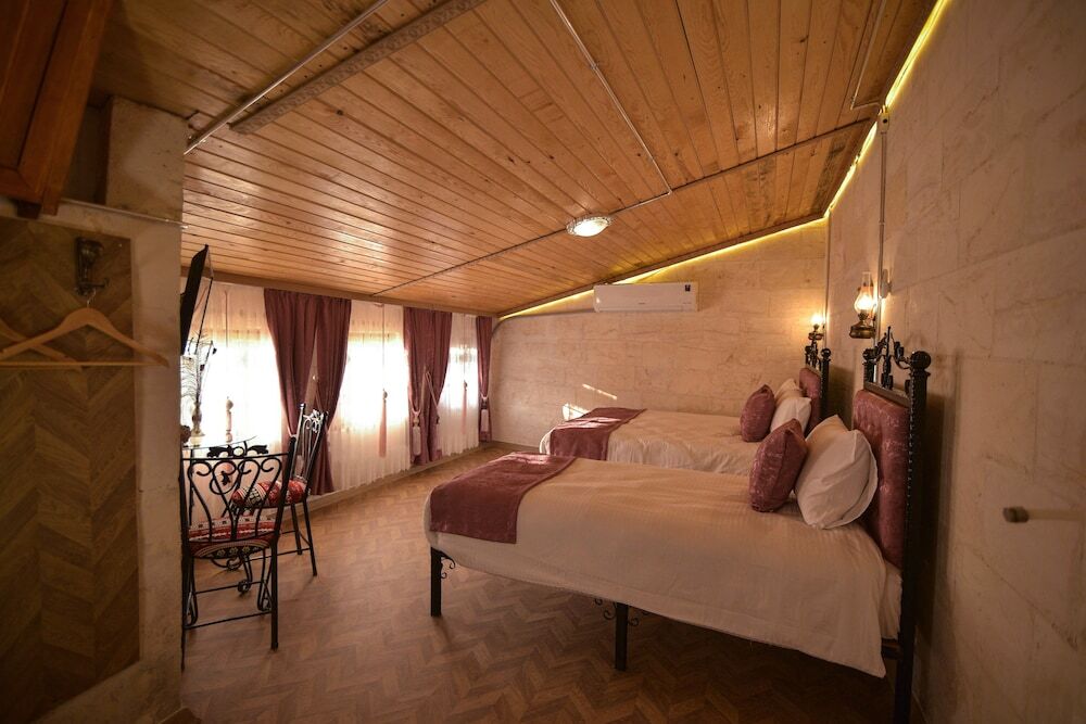 Doğanbey Konağı Butik Otel Rezervasyon