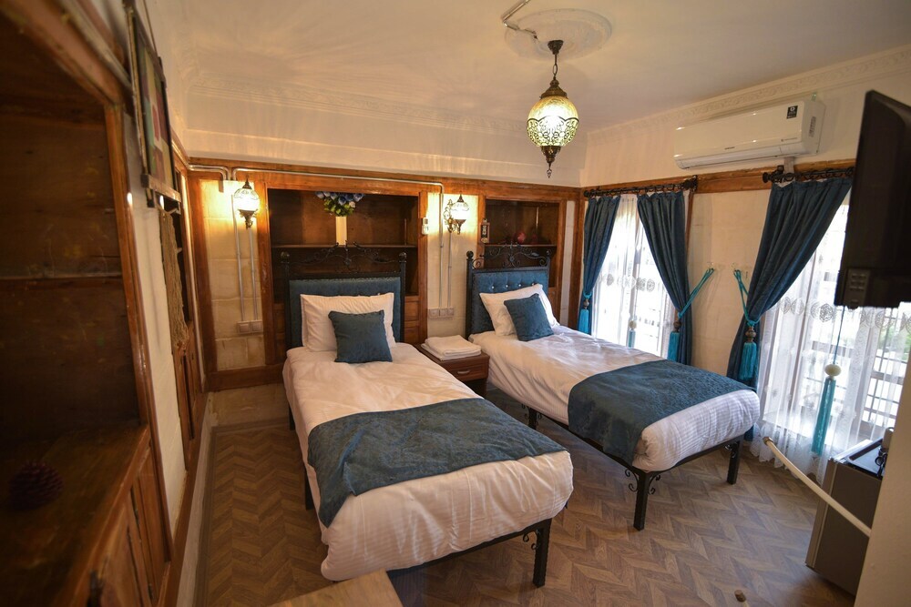 Doğanbey Konağı Butik Otel Rezervasyon