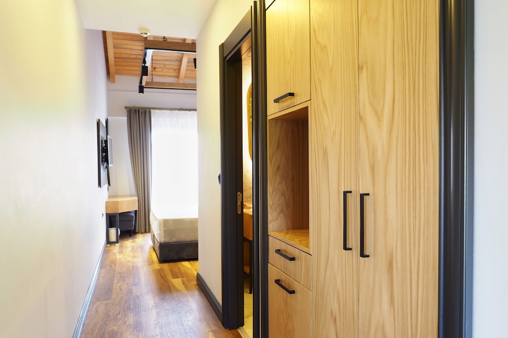 Alacati Ekmas Hotel Rezervasyon