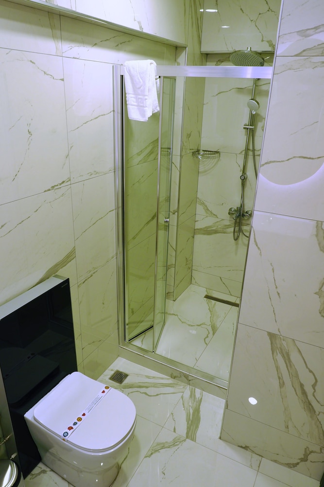 Alacati Ekmas Hotel Rezervasyon