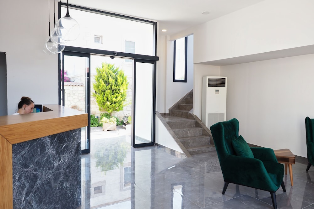 Alacati Ekmas Hotel Rezervasyon