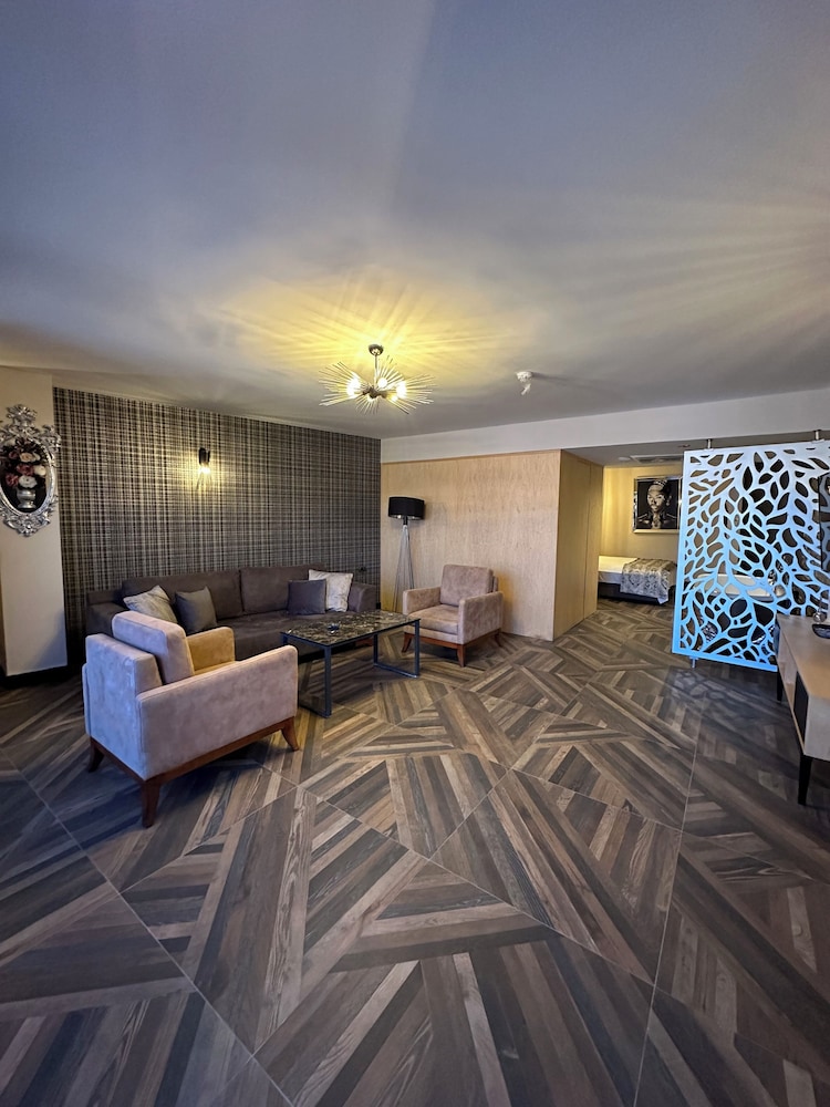 Royal Cesme Hotel Rezervasyon