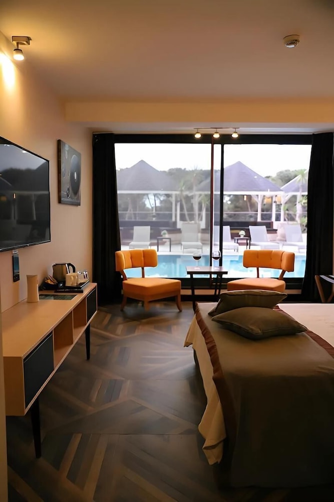 Royal Cesme Hotel Rezervasyon