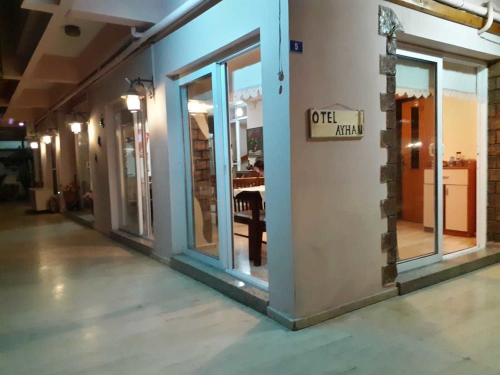 Ayhan Otel Rezervasyon