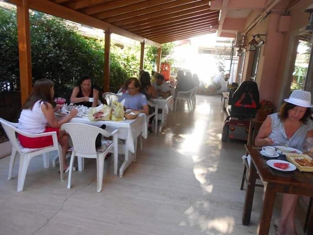 Ayhan Otel Rezervasyon