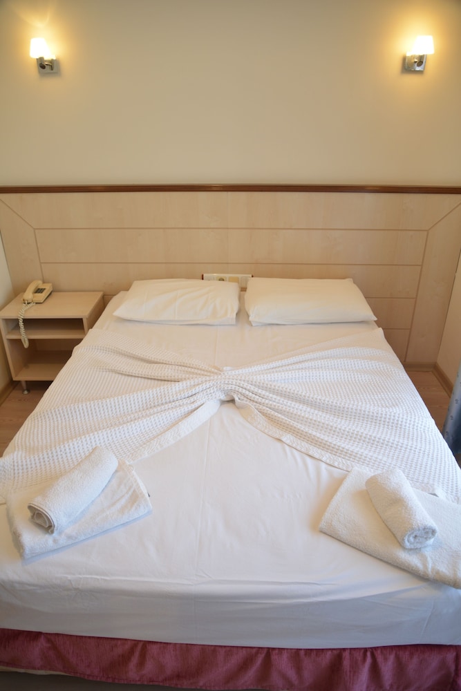 Ayhan Otel Rezervasyon