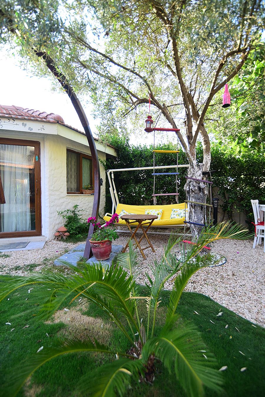 Kekik Alacati Otel Mayko Rezervasyon