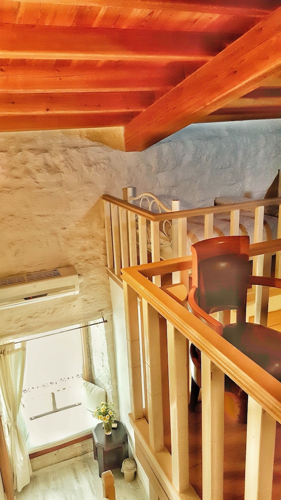 Lilyum Alaçati-Tas Ev Rezervasyon