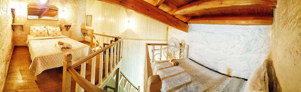 Lilyum Alaçati-Tas Ev Rezervasyon