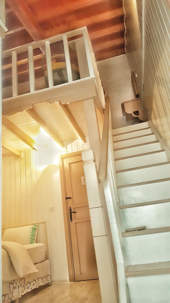 Lilyum Alaçati-Tas Ev Rezervasyon