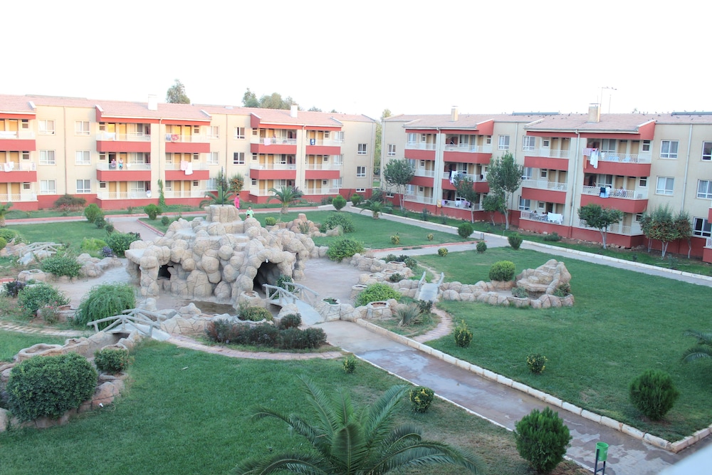 Karaali Kpalicalari Ve Otel Tesisleri Rezervasyon