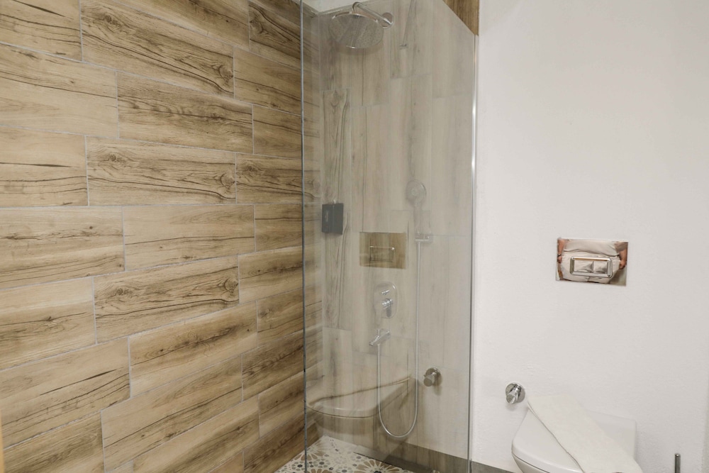 Teos Ormanci Tatil Koyu Rezervasyon