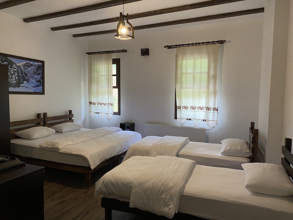 Şelale Konak Çavusun Yeri Rezervasyon