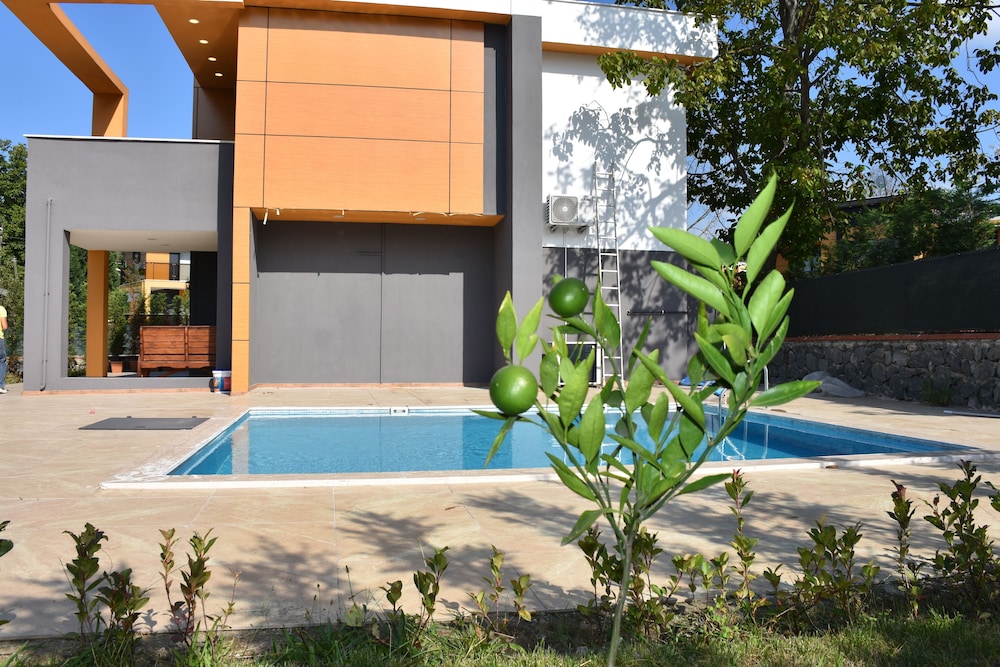 Yakut Villa Rezervasyon