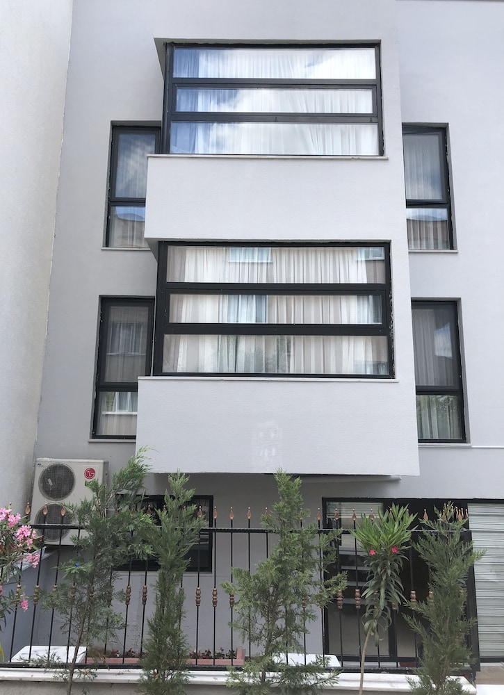 Ata Suites Rezervasyon