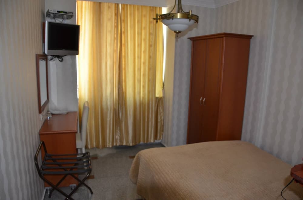Sadikoglu Otel Rezervasyon