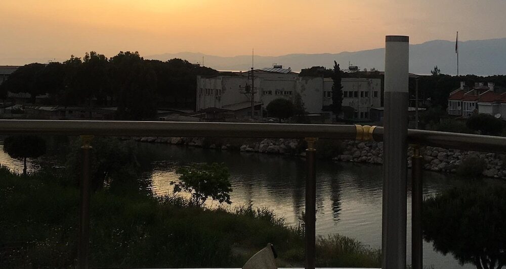 Köprü Hotel Rezervasyon