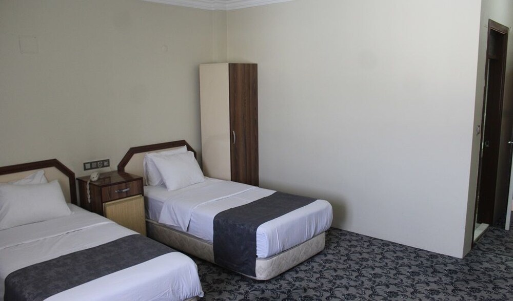 Sahin Hotel Rezervasyon