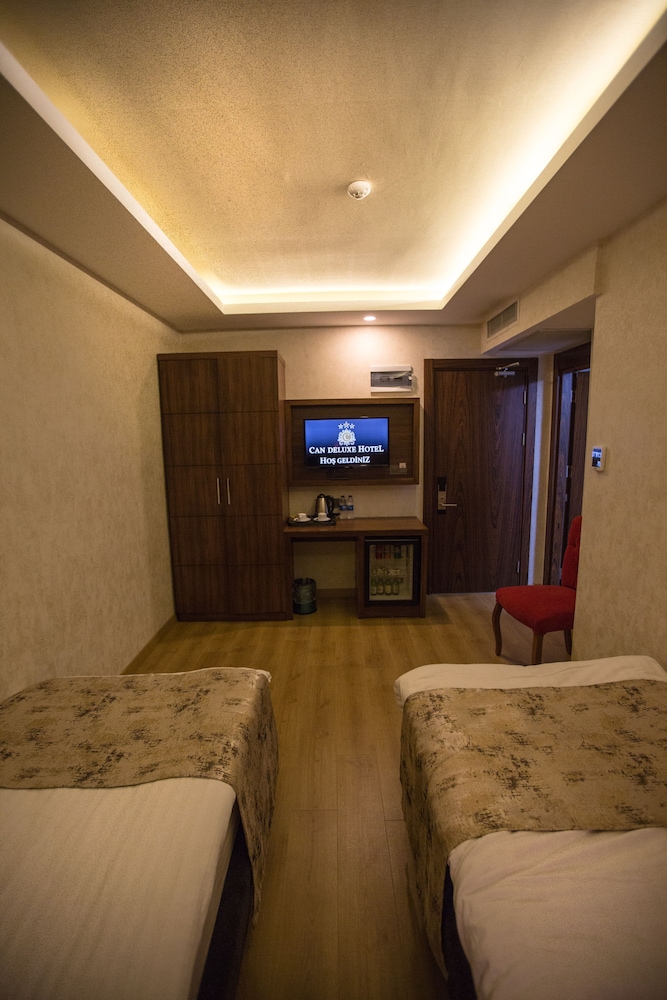 Can Deluxe Hotel Rezervasyon