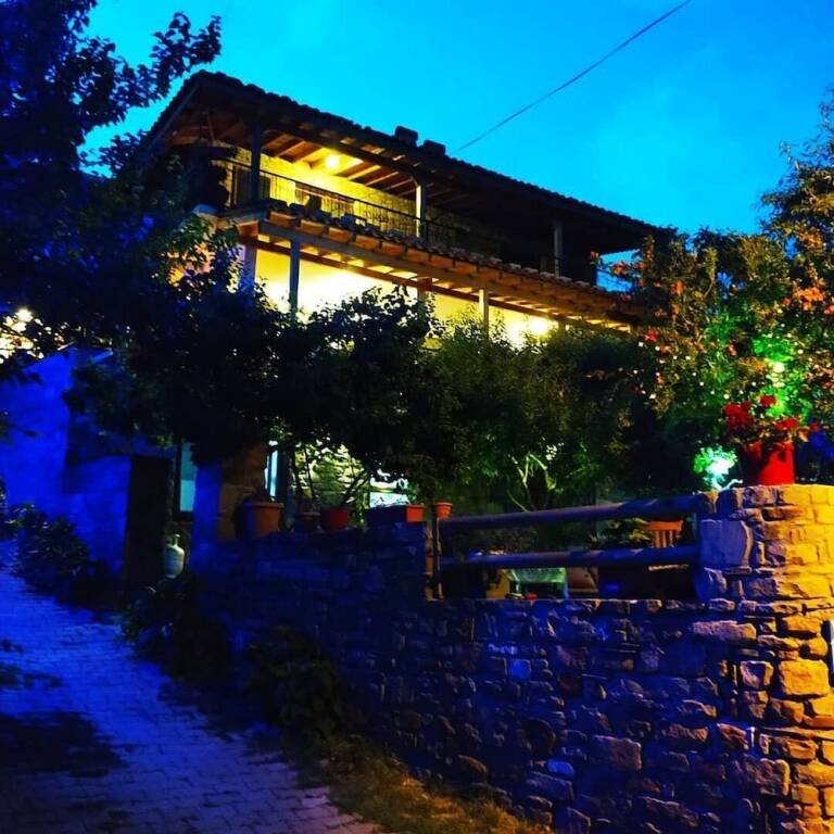 Vama Konuk Evi Rezervasyon
