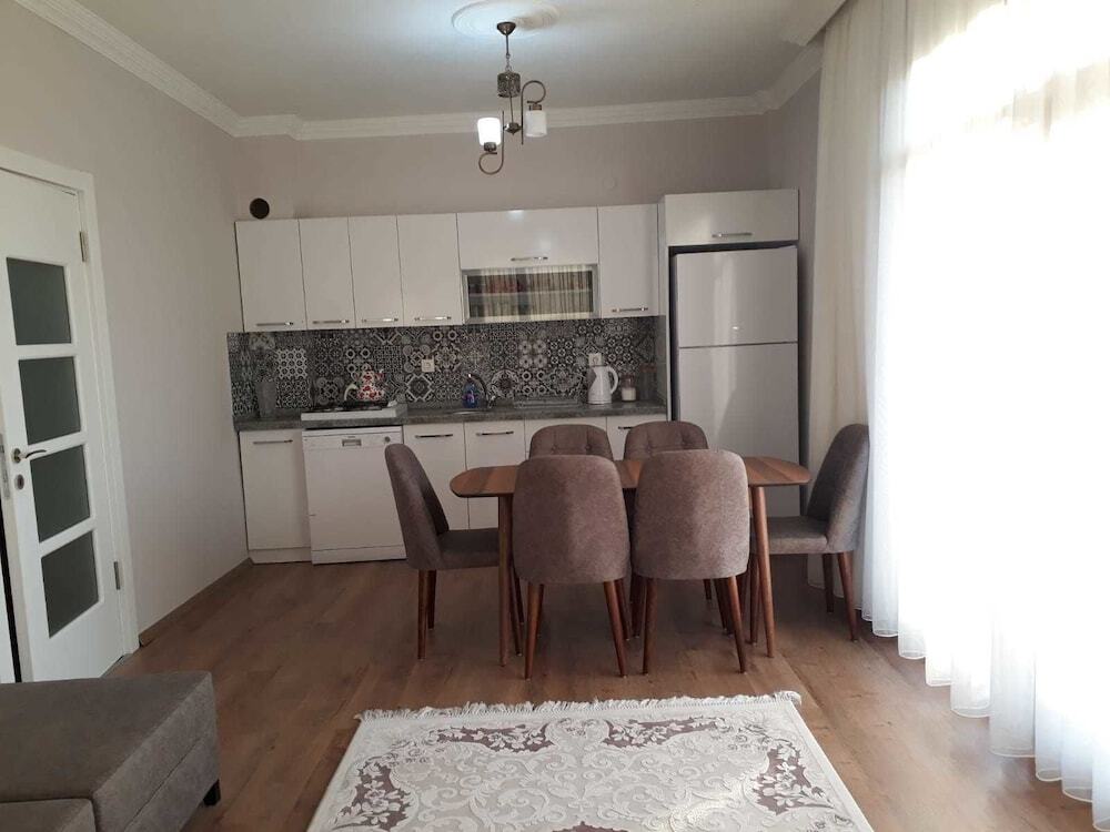 Ege Ruzgari Konukevi Rezervasyon