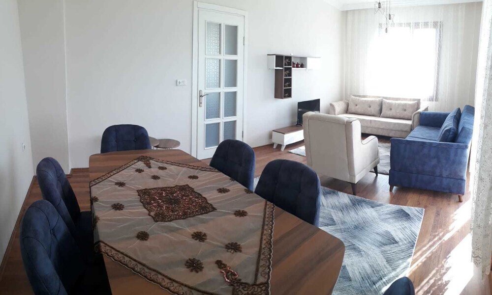 Ege Ruzgari Konukevi Rezervasyon