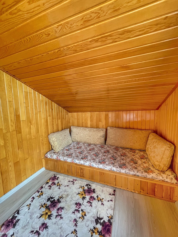 Karester Villa Apart Rezervasyon