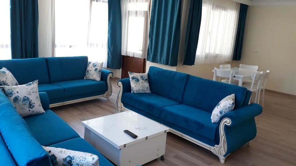 Mavi Kosk Uzungol Rezervasyon