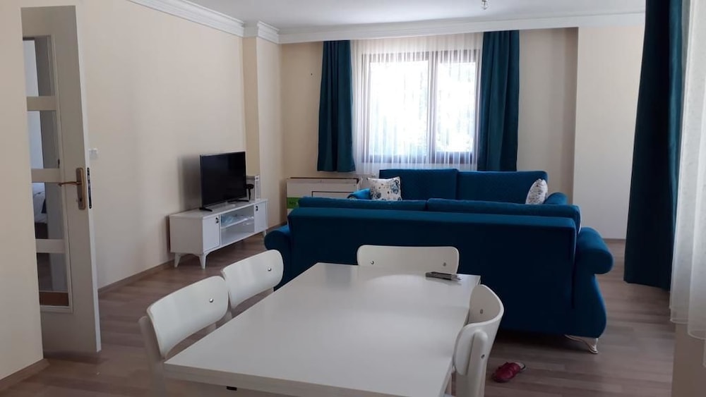 Mavi Kosk Uzungol Rezervasyon