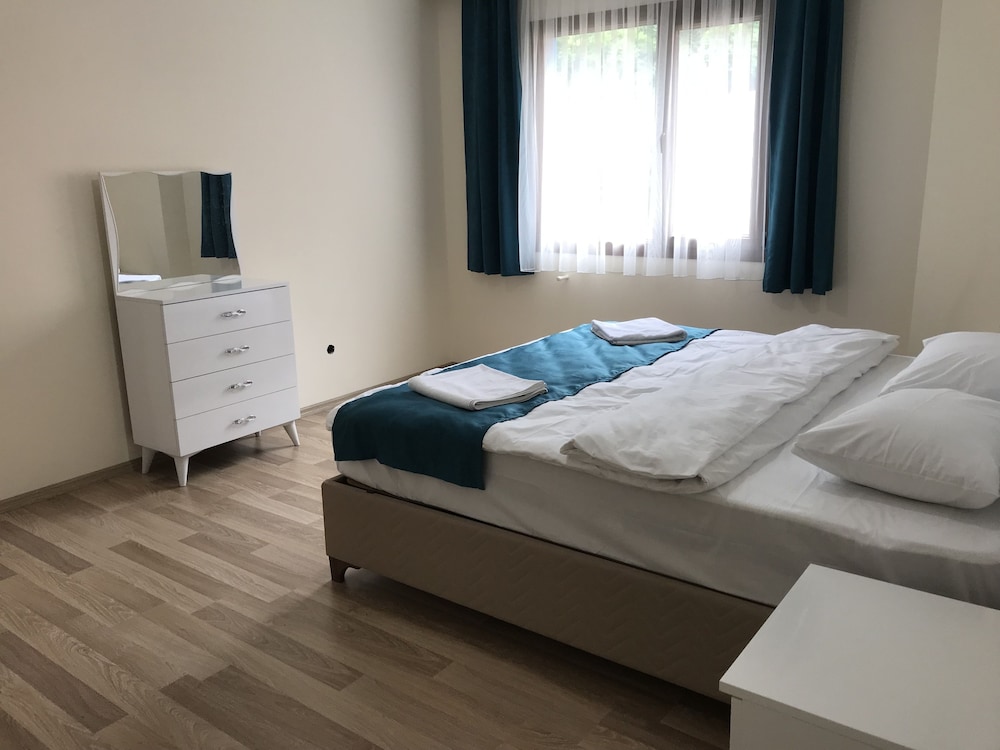 Mavi Kosk Uzungol Rezervasyon