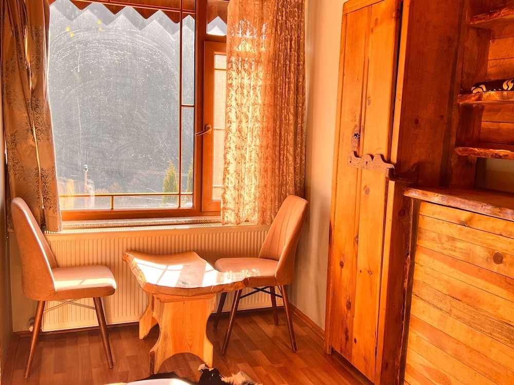 Abant Bungalov Evleri Rezervasyon