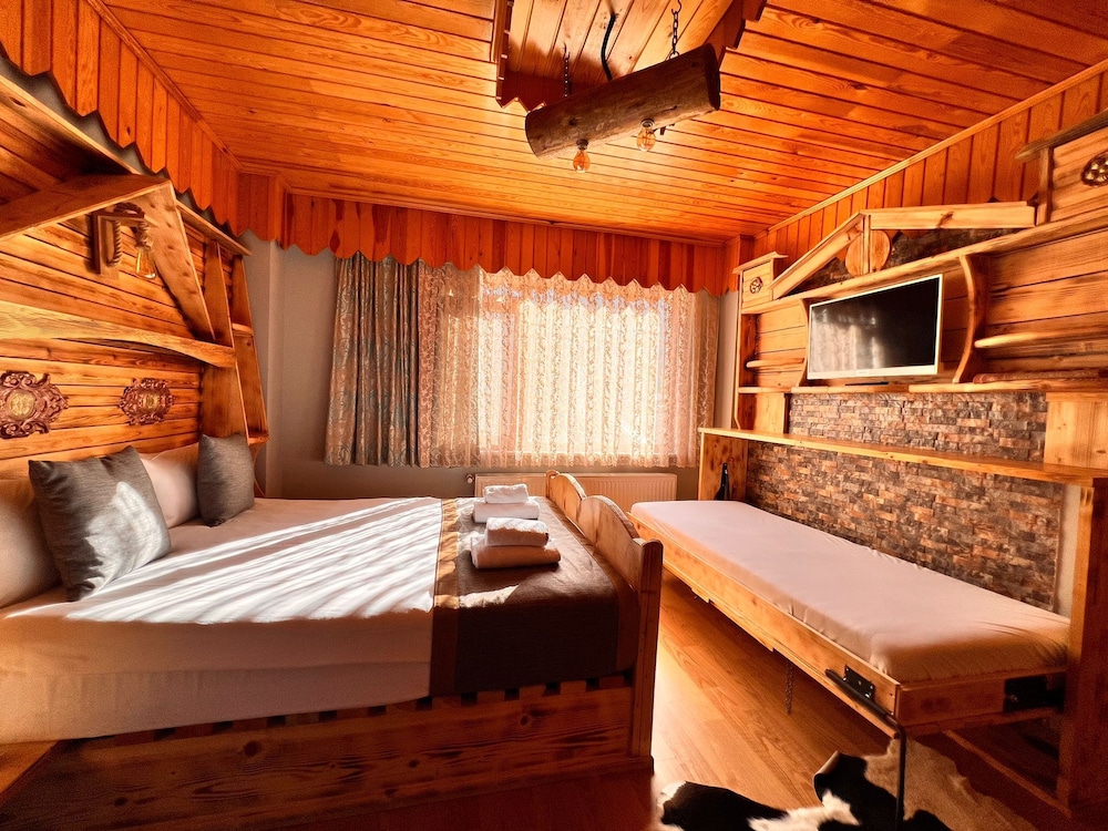 Abant Bungalov Evleri Rezervasyon