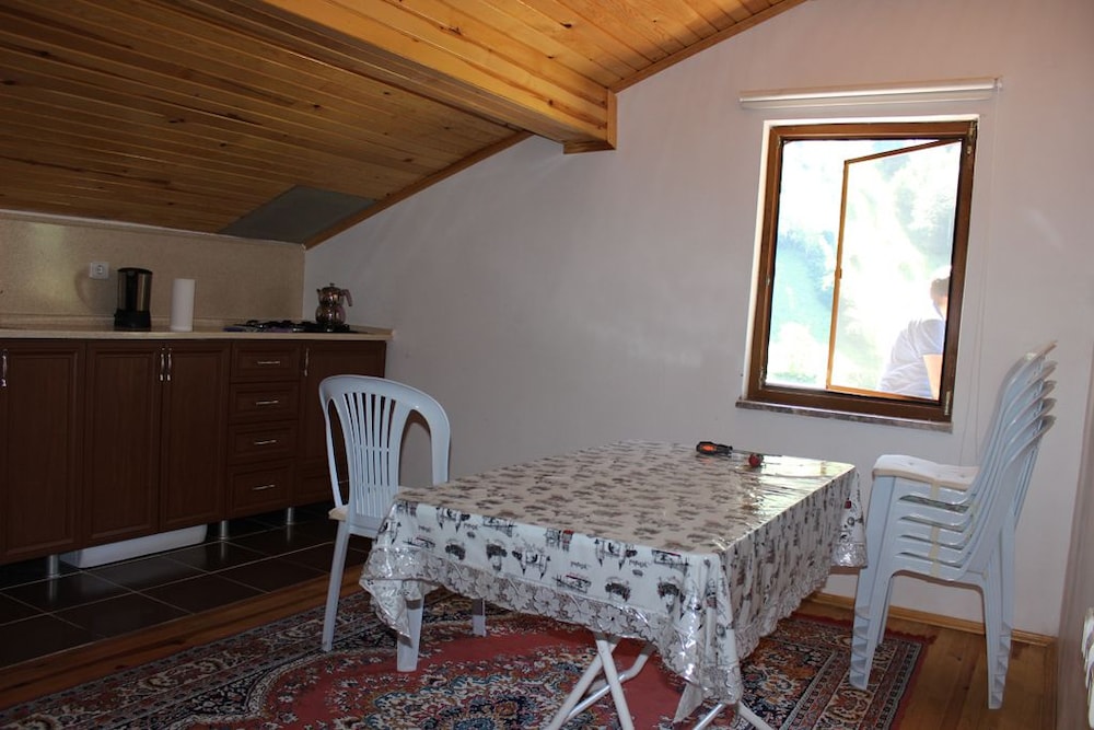 Zeyrek Apart Rezervasyon