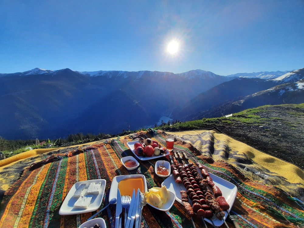 Uzungöl Yeşil Köşk Hotel Rezervasyon