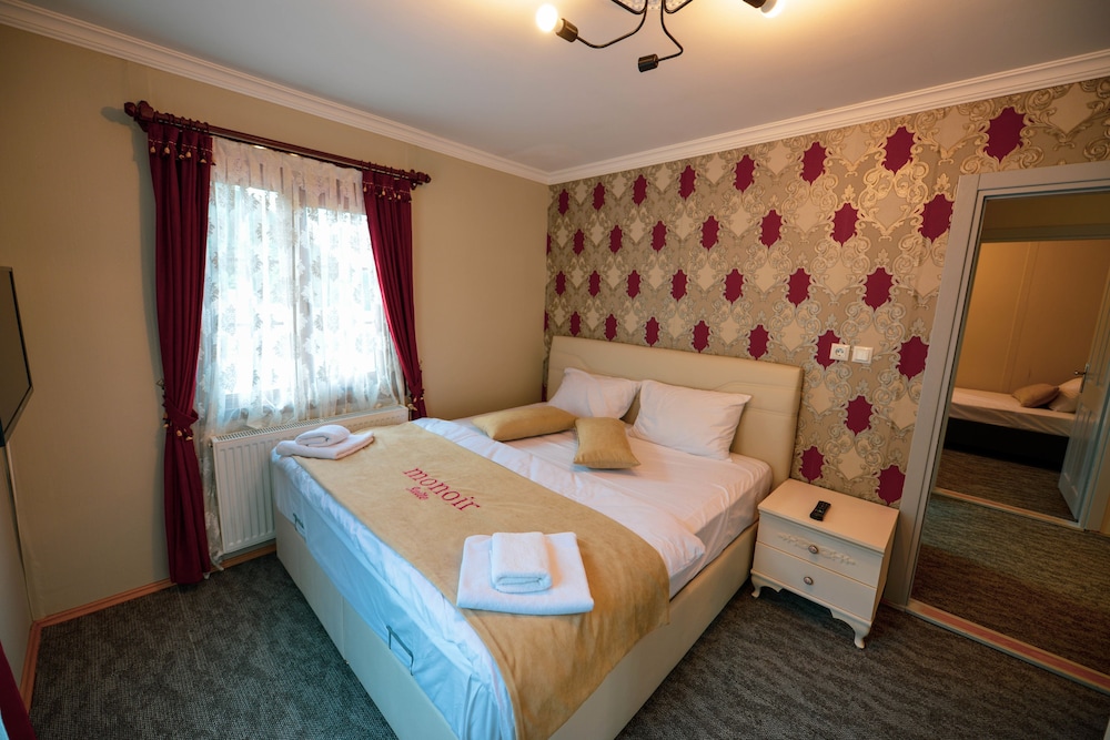 Monoir Suite Rezervasyon