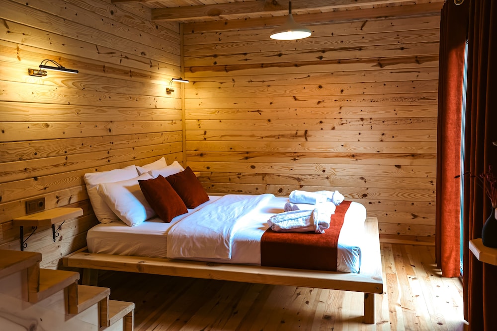 Bungalove Tatil Koyu Rezervasyon