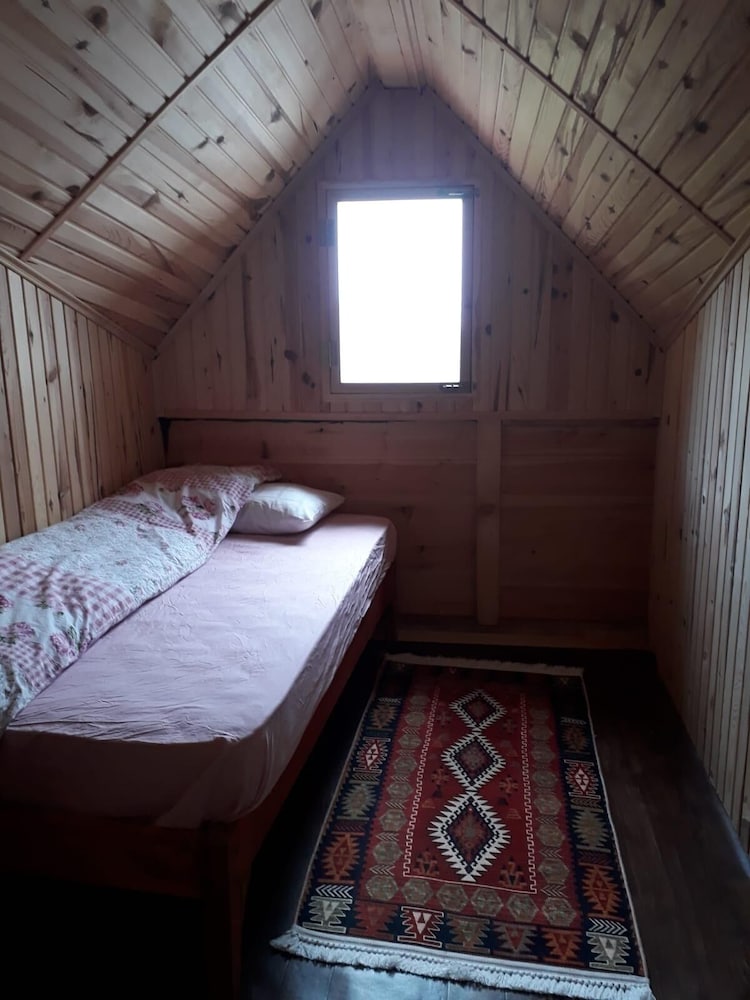 Cici Baba Dag Evi Rezervasyon