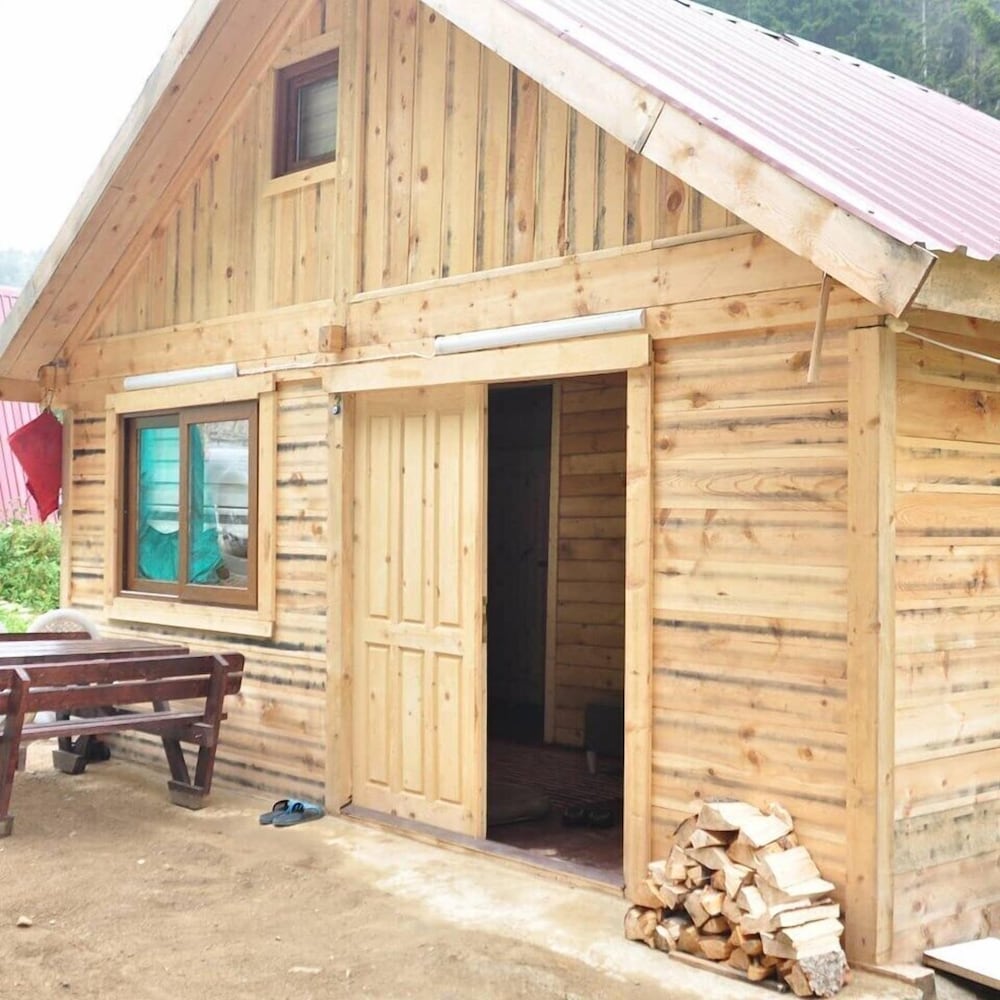 Lorant Dag Evleri Rezervasyon