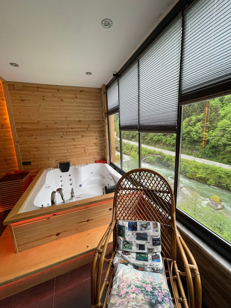 Hira Bungalov Rezervasyon