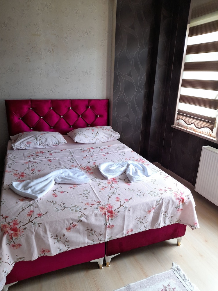 Elit Kurdal Apartment Rezervasyon