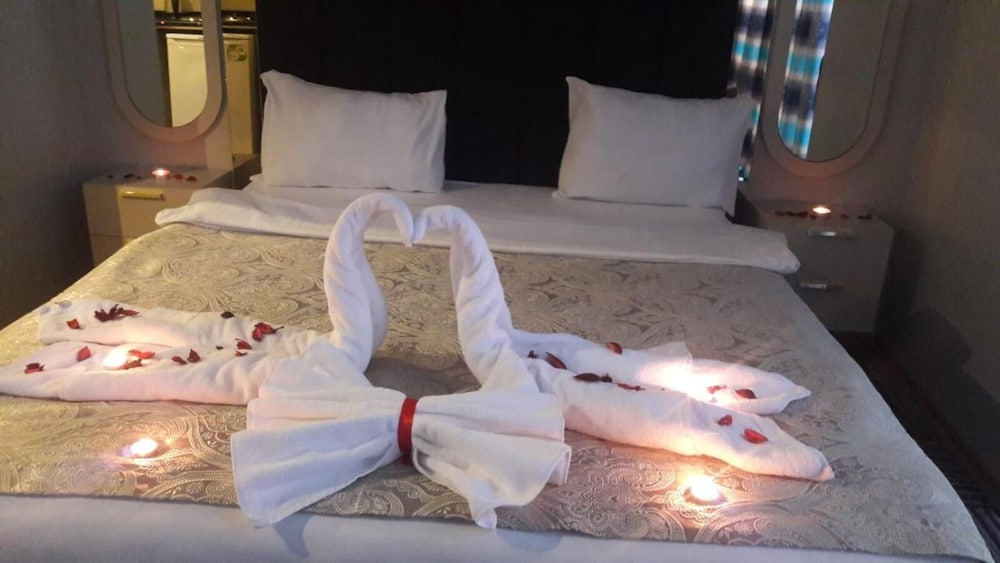 Alya Suite Hotel Rezervasyon