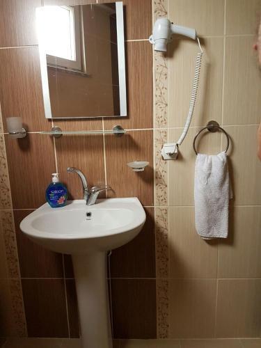 Zahi Apart Hotel Rezervasyon