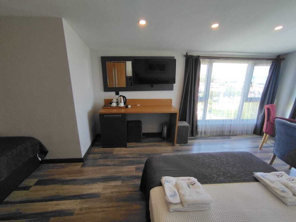 Canary Suite Otel Rezervasyon