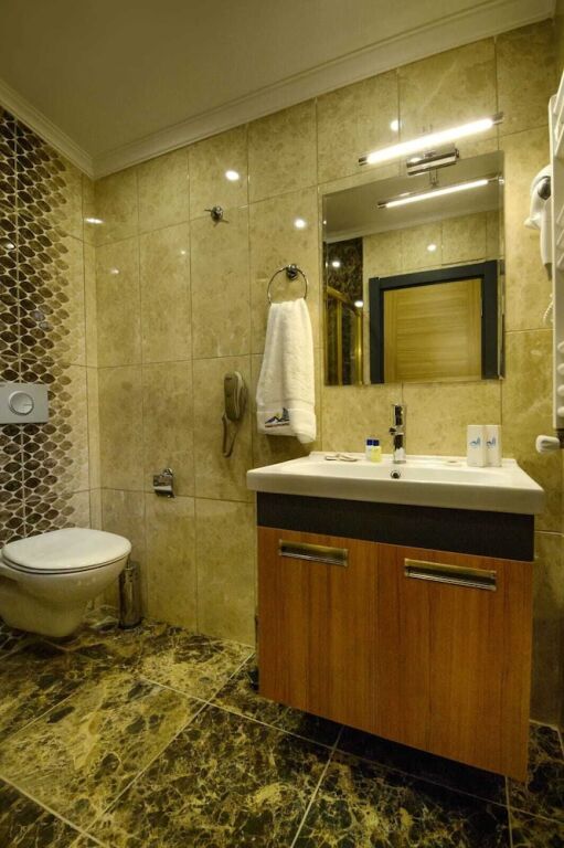 Canary Suite Otel Rezervasyon