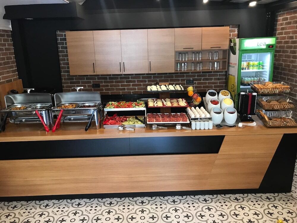 White Golden Suite Hotel Rezervasyon