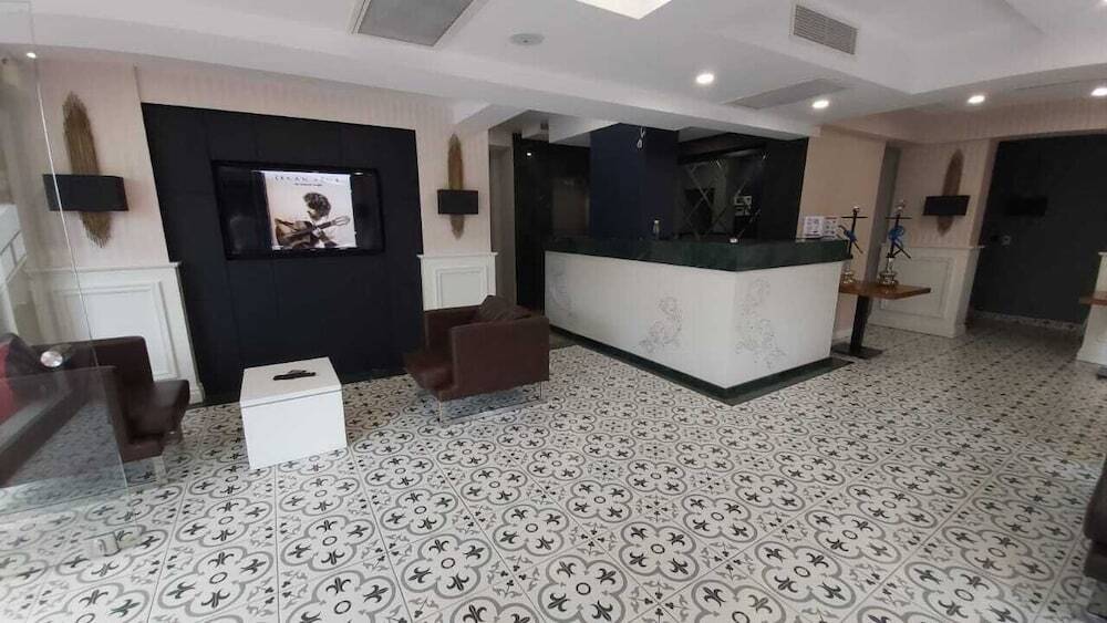 White Golden Suite Hotel Rezervasyon