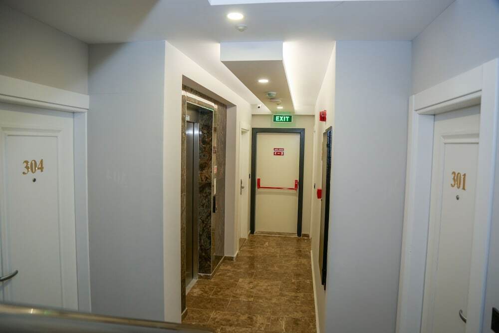 White Golden Suite Hotel Rezervasyon