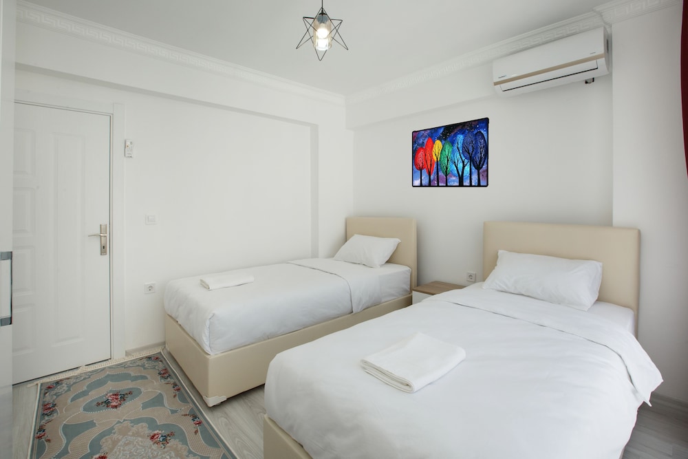 Golden Star Suites Rezervasyon